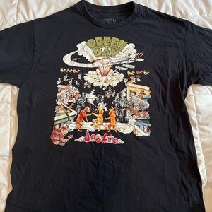green day shirt